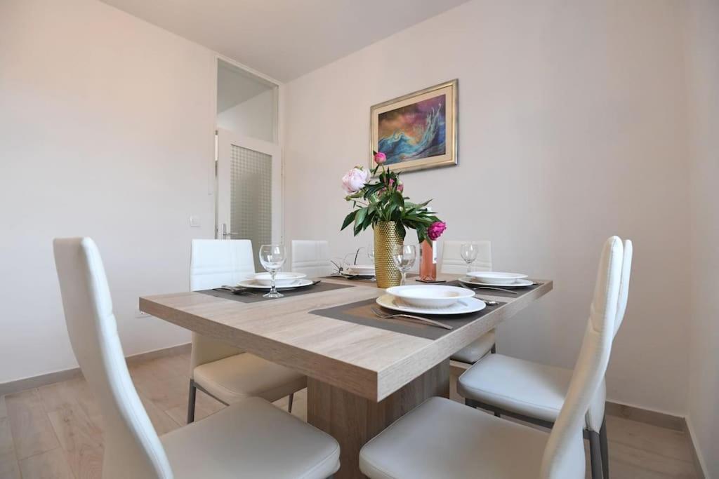 Apartman Ilijana 扎达尔 外观 照片